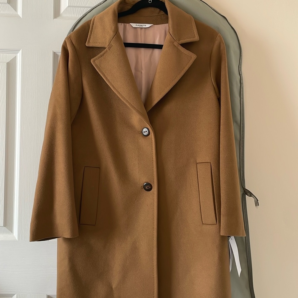 Aritzia Tan Wool-Blend Single-Breasted Coat